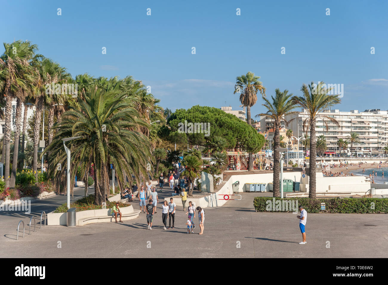 Beach promenade, Saint-Raphael, Var, Provence-Alpes-Cote d`Azur, France, Europe Stock Photo